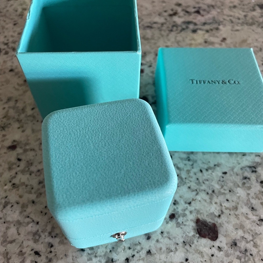 Tiffany & Co. Ring Box - Picture 6 of 8